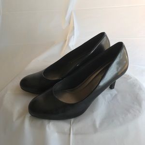 Black Comfort Plus Heels Size 8
